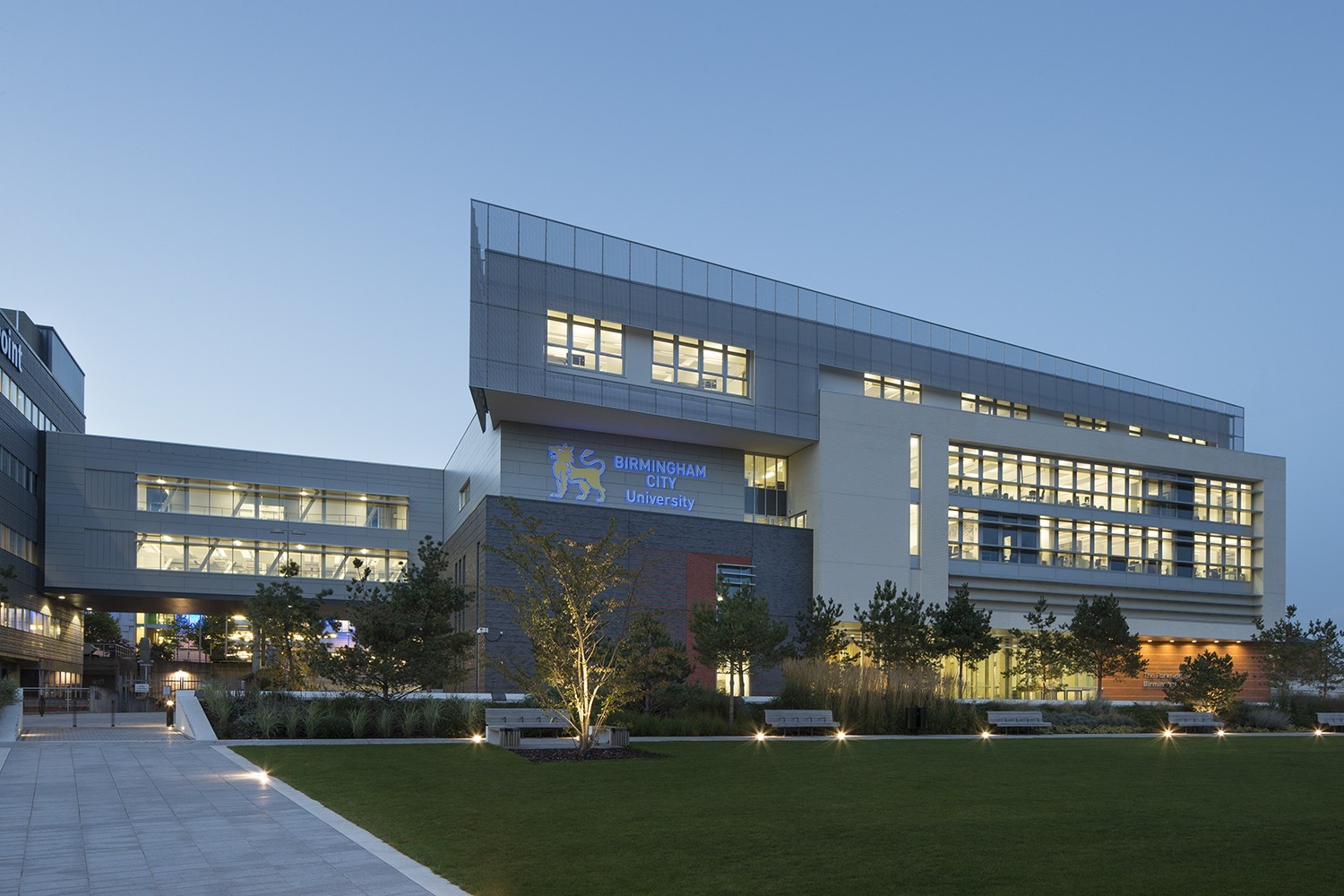Đại học Birmingham City trong chương trình Cử nhân Anh Quốc UKB